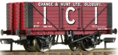 Bachmann Branch-Line OO 37-115 7 Plank Wagon ICI Chance & Hunt Ltd C-9 NIB 